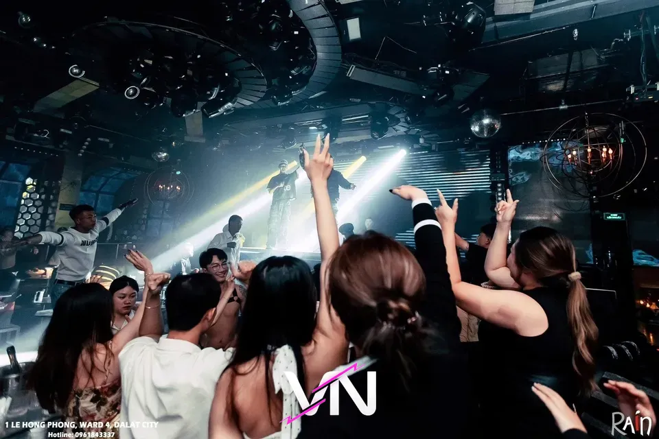 달랏 레인 클럽 분위기 6번째