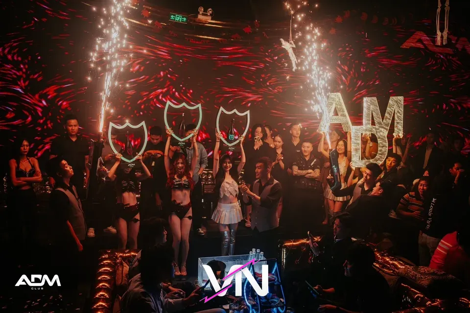 ADM 클럽 다낭 분위기 2번째