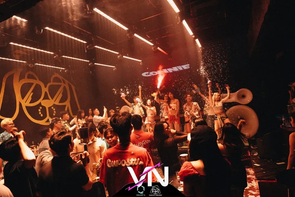 헤어 오브 더 독 다낭 분위기 4번째