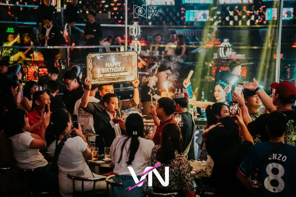 다낭 뉴 오리엔탈 클럽 분위기 2번째