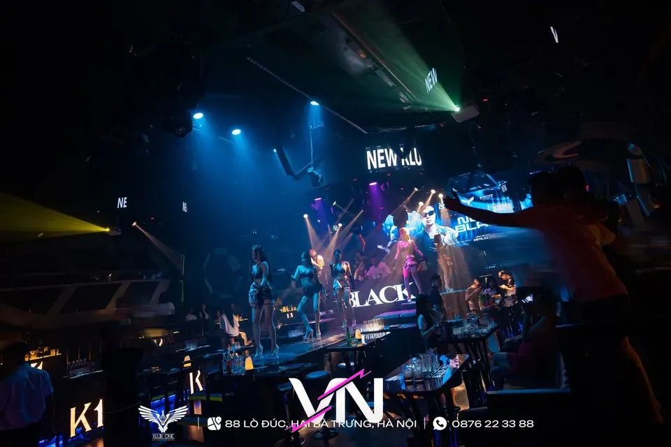 하노이 클럽 원 분위기 1번째