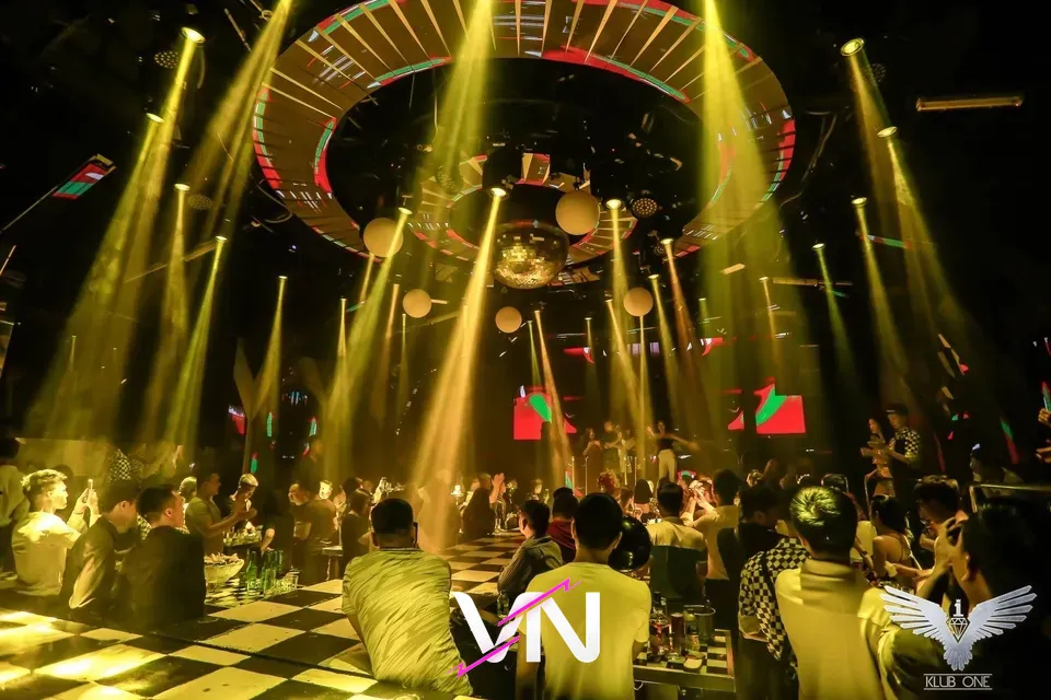 하노이 클럽 원 분위기 5번째