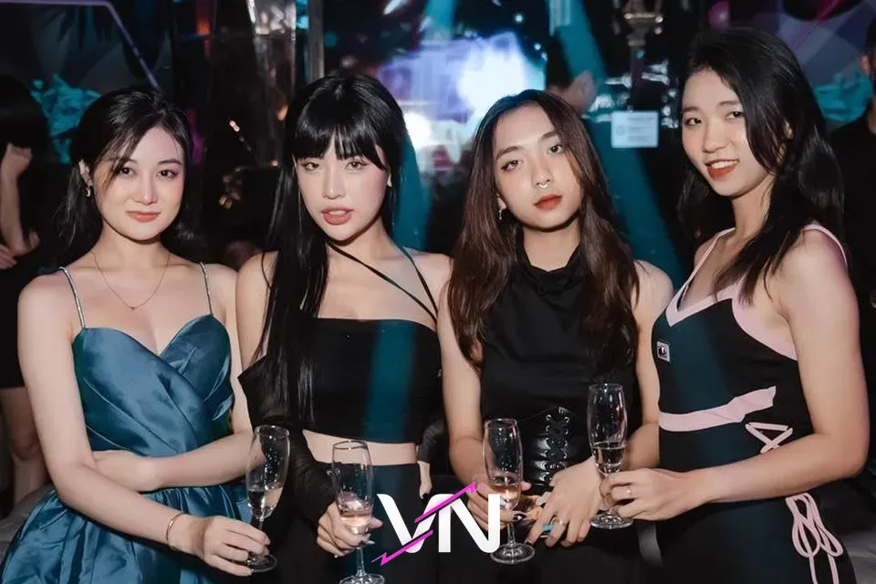 하노이 샤크 클럽 게스트 2번째