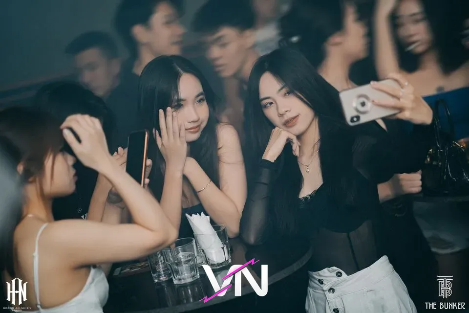 하노이 더 벙커 클럽 게스트 1번째