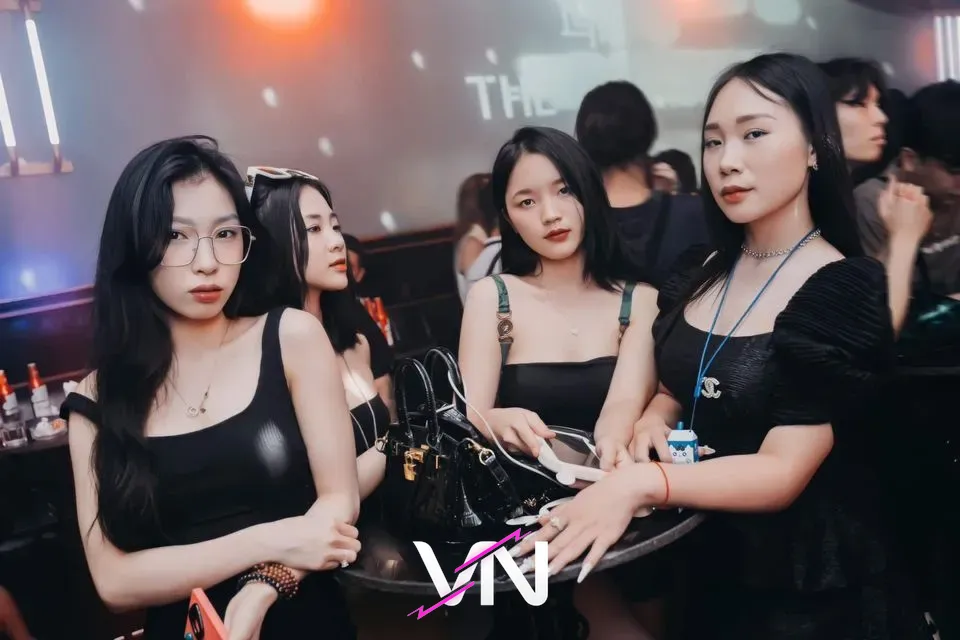 하노이 더 벙커 클럽 게스트 3번째