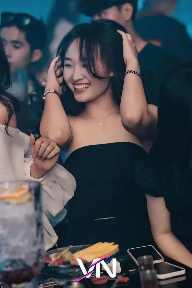 호치민 11:11 클럽 하이라이트 2번째