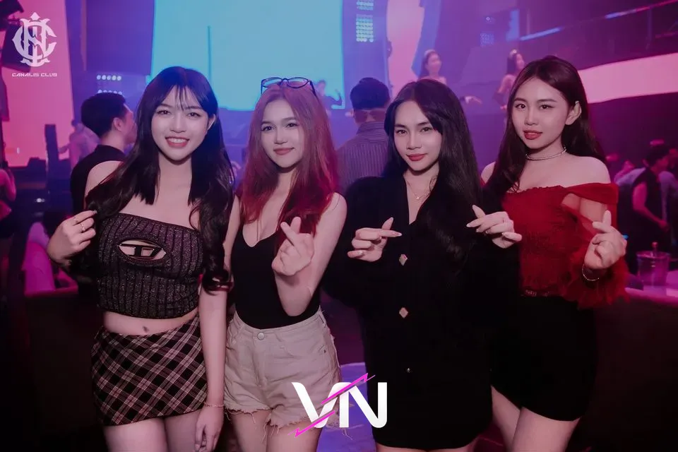 호치민 카날리스 클럽 게스트 3번째