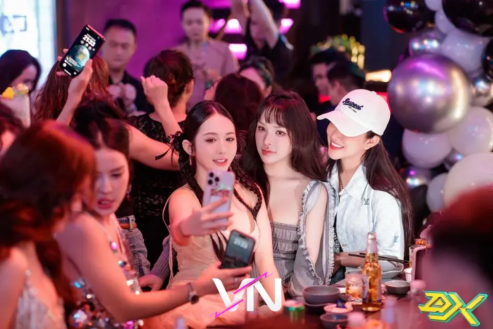 호치민 디스트릭트 K 게스트 3번째