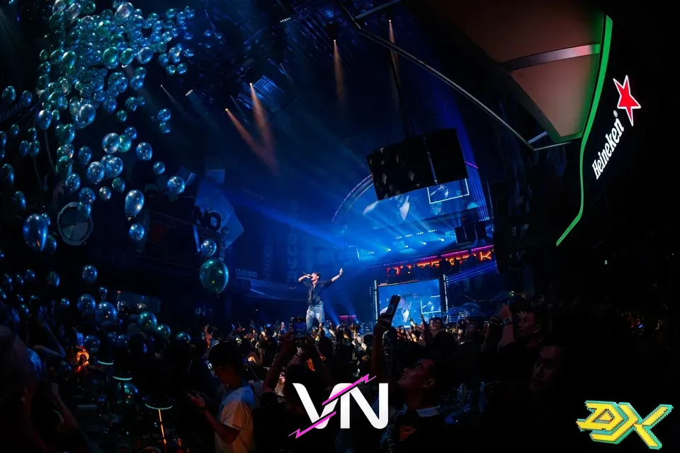 호치민 디스트릭트 K 분위기 6번째