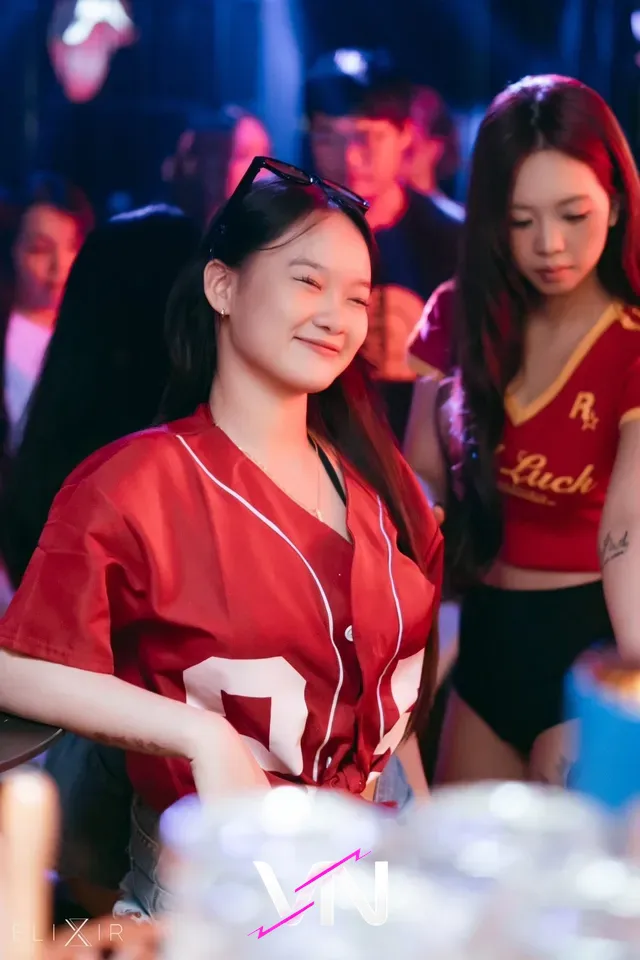 호치민 엘릭서 라운지 바 하이라이트 4번째