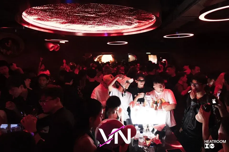 호치민 로코 히트룸 분위기 4번째