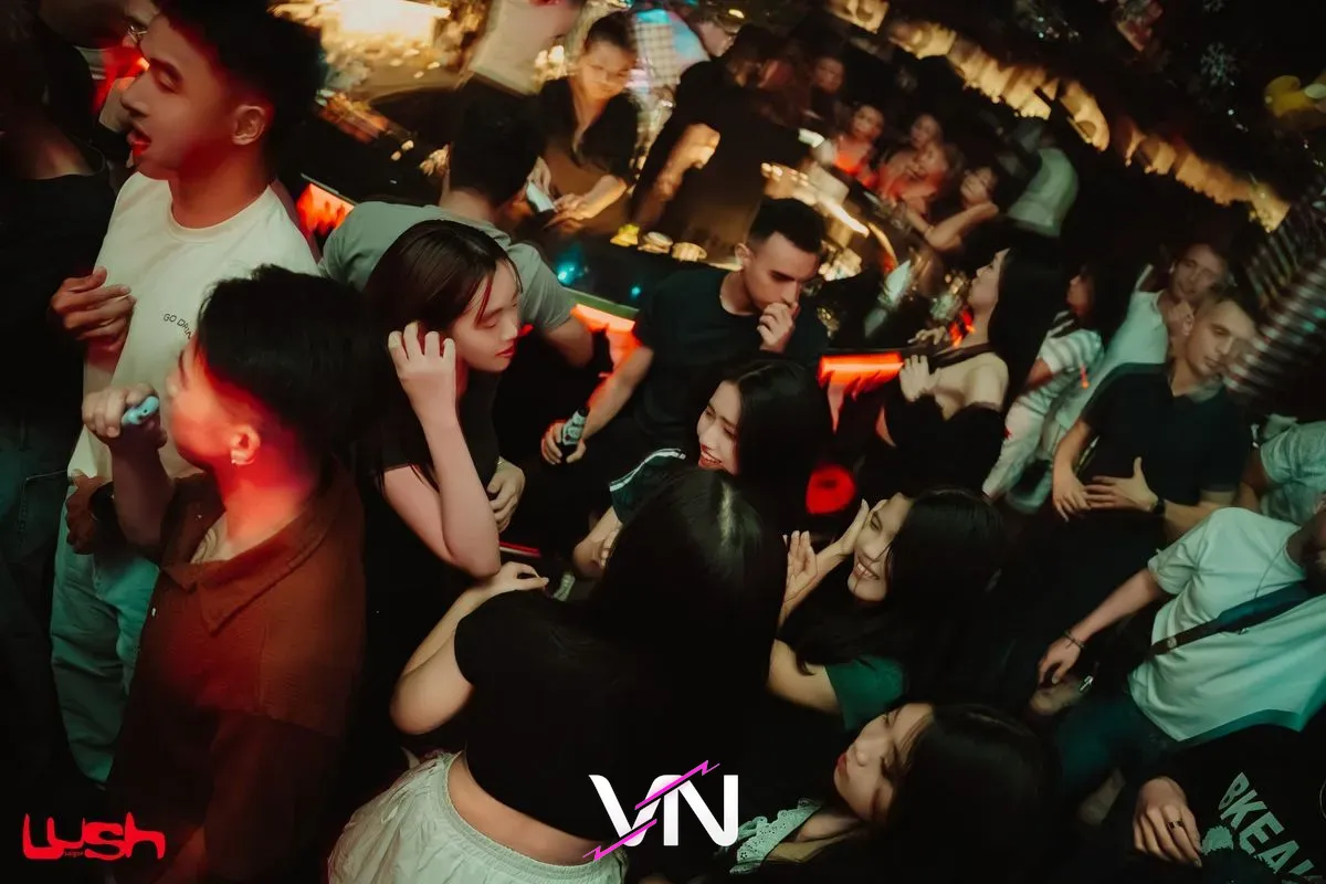 호치민 러쉬 클럽