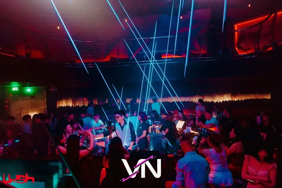 호치민 러쉬 클럽 분위기 2번째