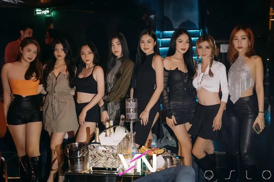 호치민 오슬로 클럽 게스트 3번째