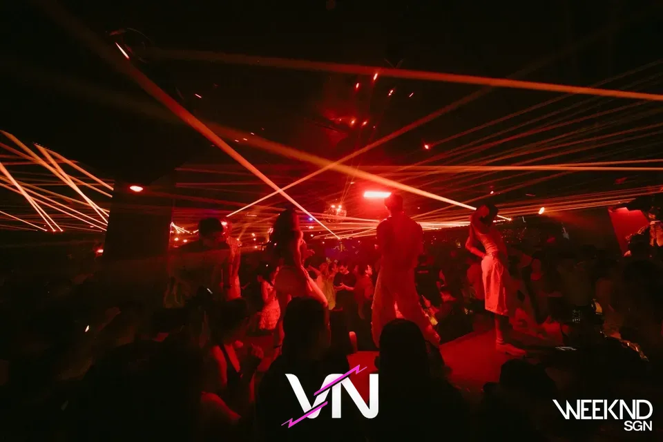 호치민 위켄드 사이공 분위기 3번째