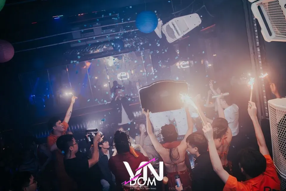 나트랑 돔 클럽 분위기 4번째