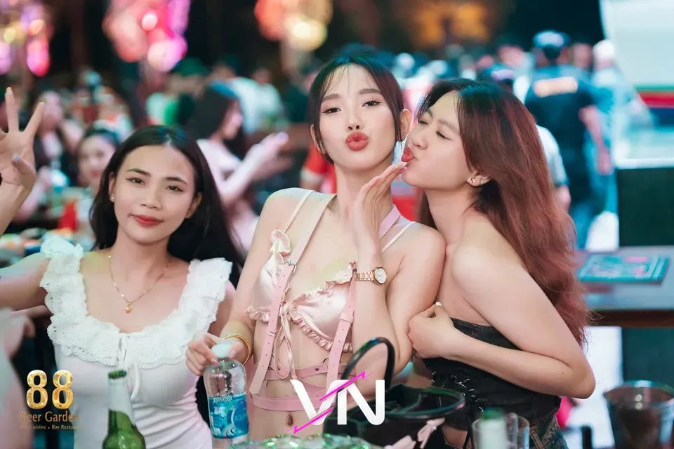 붕따우 88 비어 가든 게스트 2번째