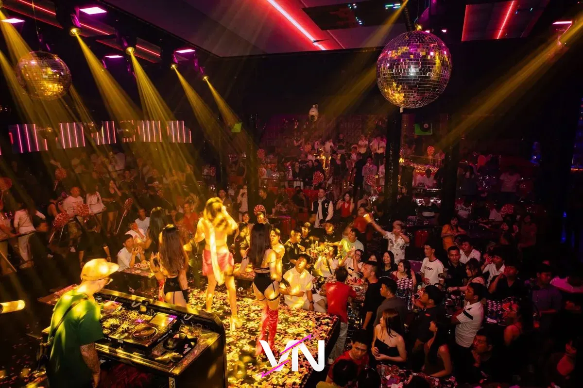 붕따우 블루문 클럽