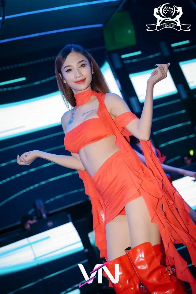 붕따우 블루문 클럽 하이라이트 1번째