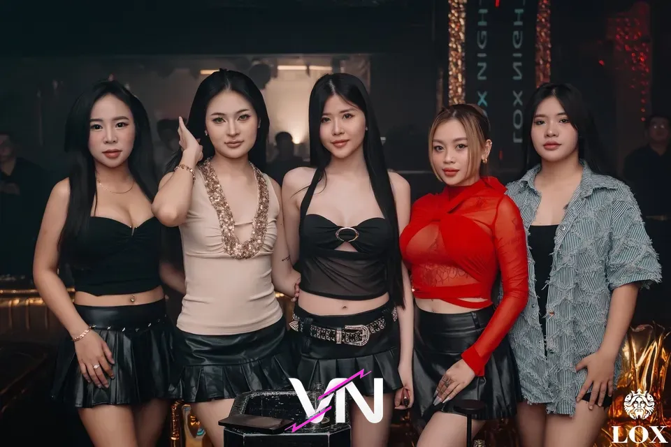 록스 5인조 여성 게스트